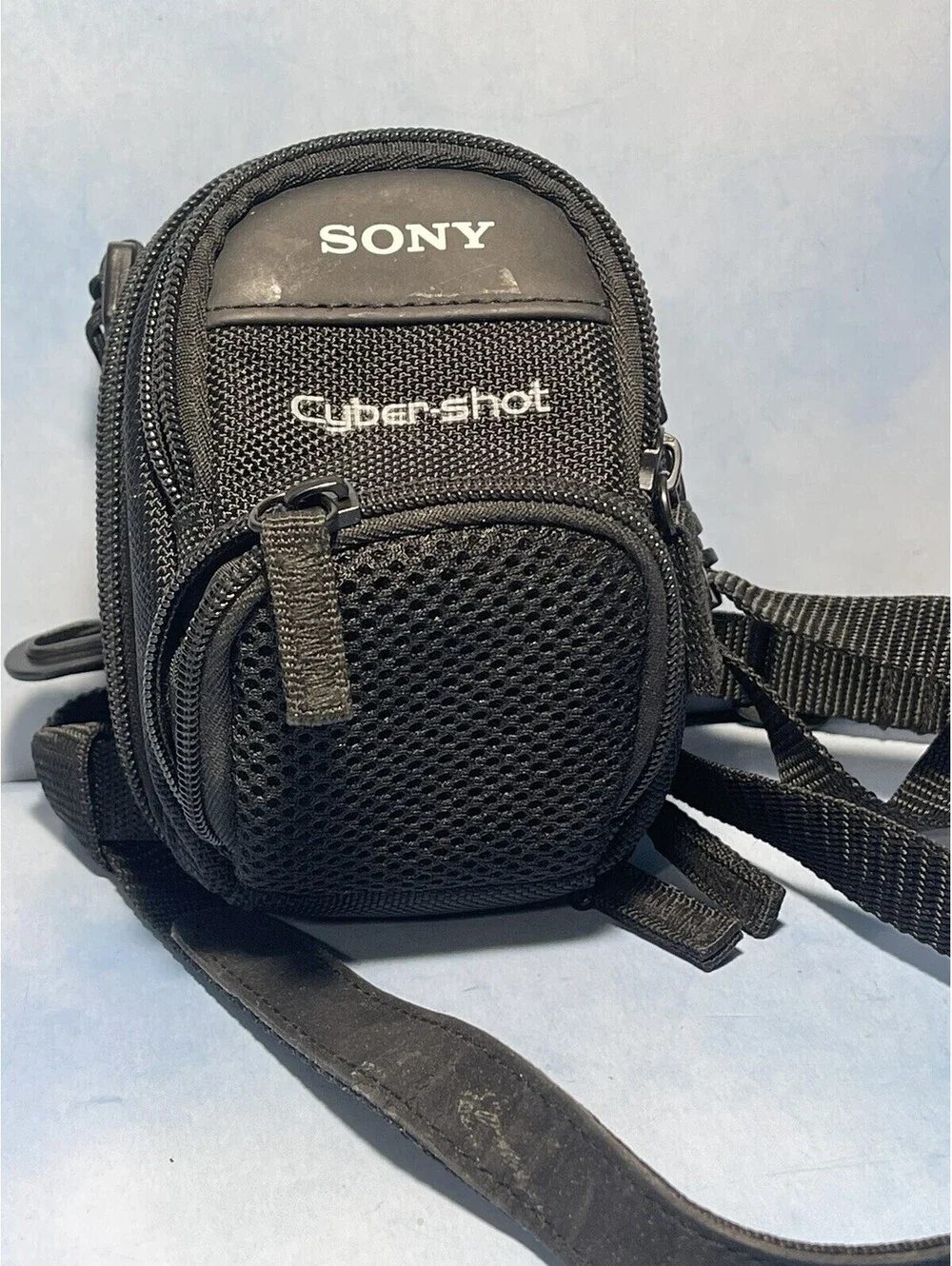 Sony Cyber-shot Camera Carry Travel Bag Case Black Unused Adjustable Strap